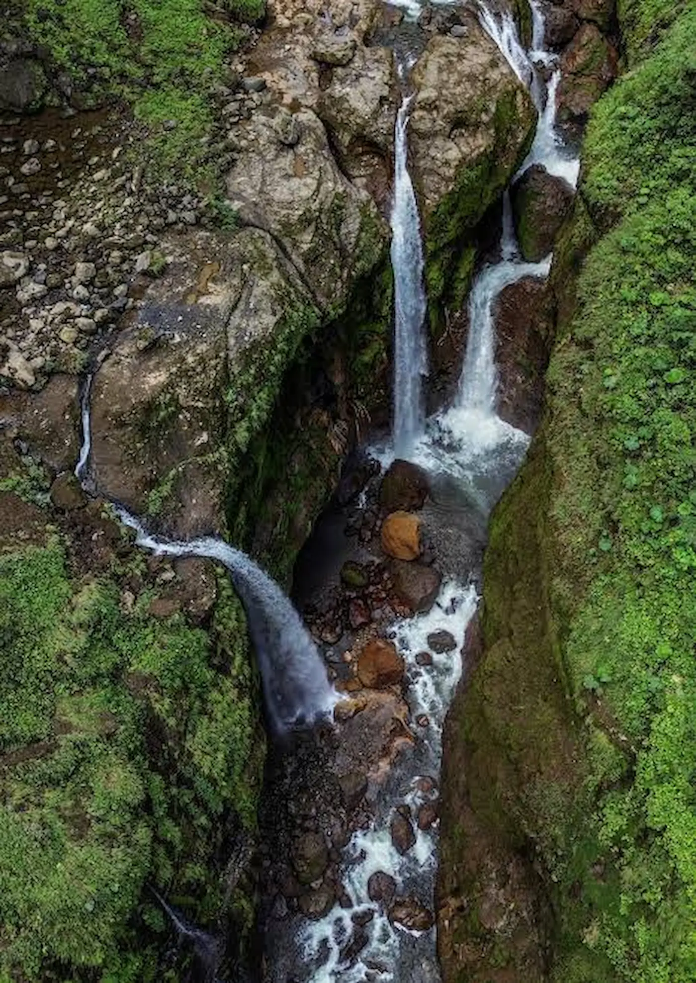 Quebrada Gata waterfall at the end of the canyon hike