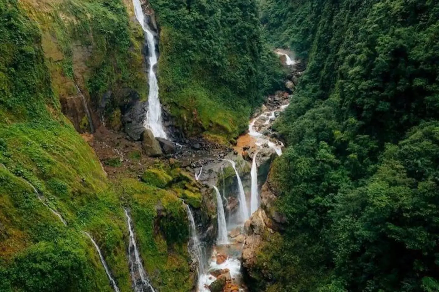 Quebrada Gata waterfall in a volcanic canyon